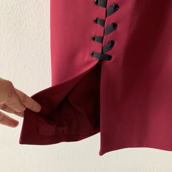 Elizabeth and James Wine Bodycon Braided Dress - Picture 5 of 11